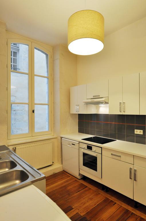 Amiraute Royale Apartment Bayonne Room photo